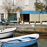 Apartament Zara 2 With Boat Place *