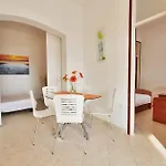 Apartament Zara 2 With Boat Place *