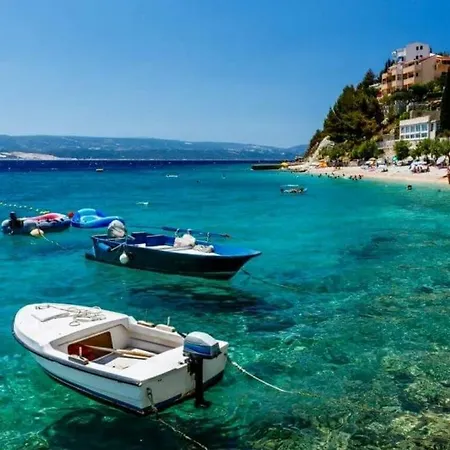Zara 2 With Boat Place *